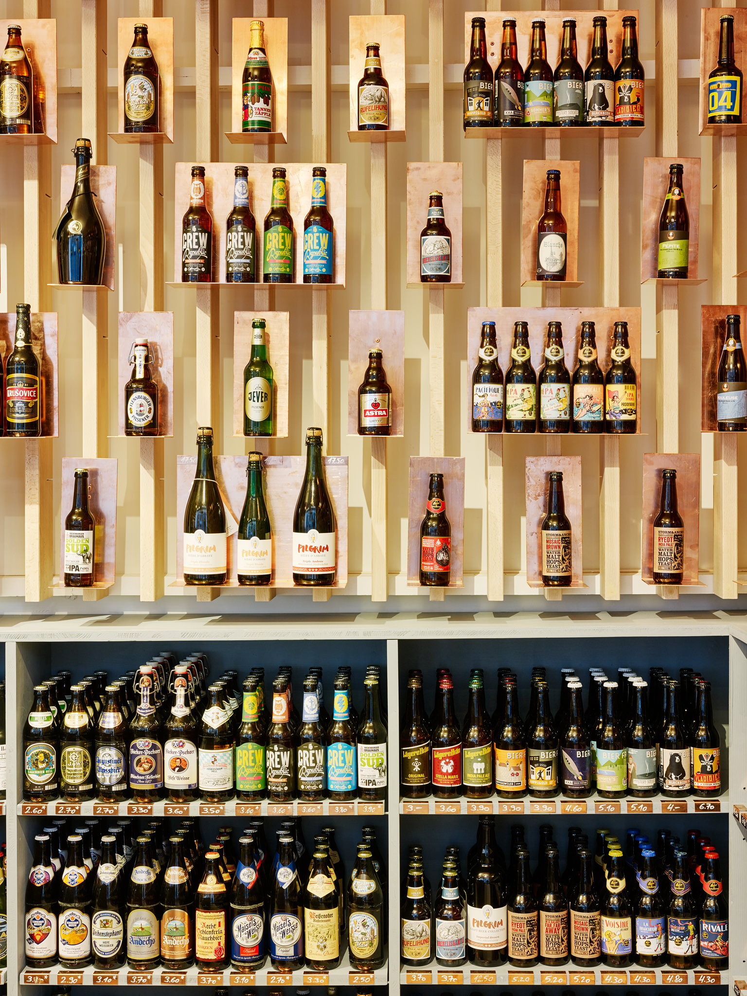 Intercomestibles Beer + drinks Shop, Zurich  I  Interior by Refurnished  /  Roland Jaggi + Friedrich Wilhelm Graf